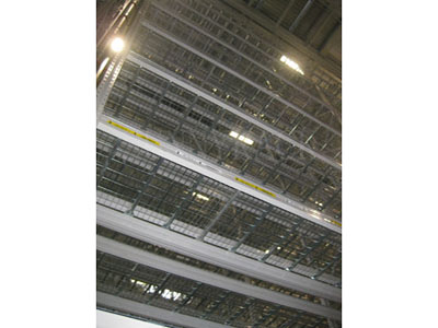 窄巷路货架案例